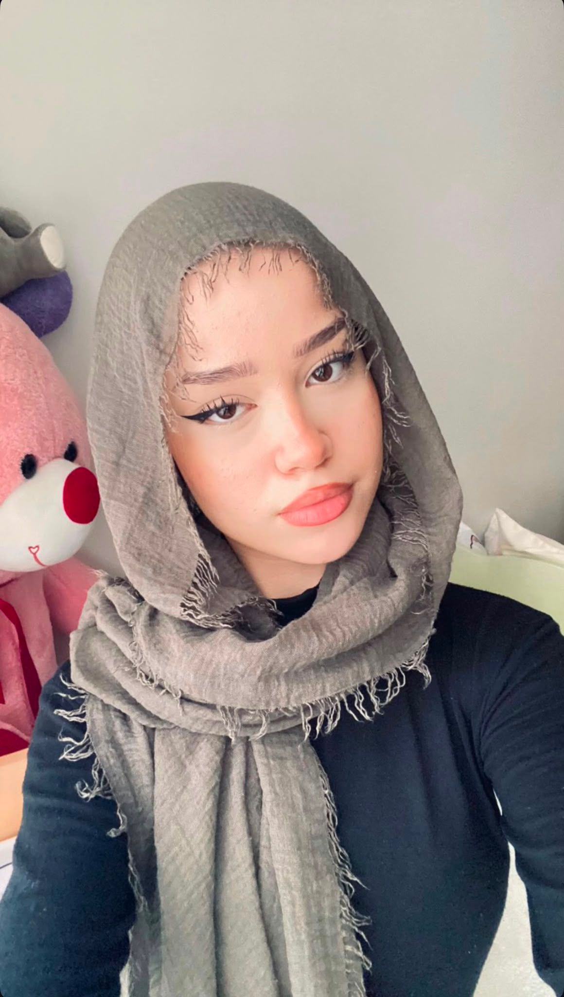 Dicle Kosovalı Escort Bayan Nermin